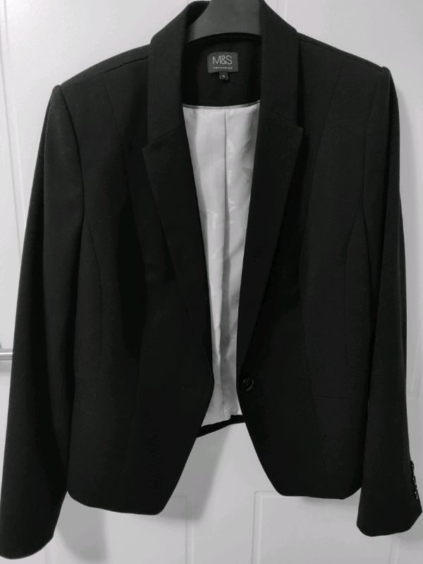 black blazer size 16